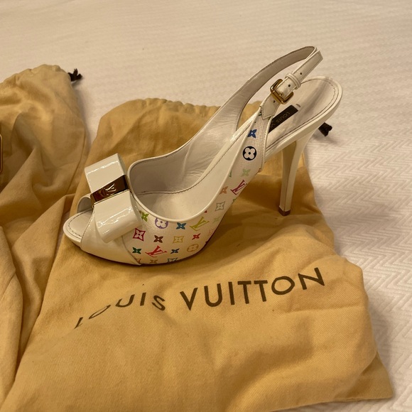 Authentic multicolored Louis Vuitton heels. Size 39 (US 9). - Picture 4 of 10